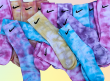 Load image into Gallery viewer, Tie Dye Long Socks
